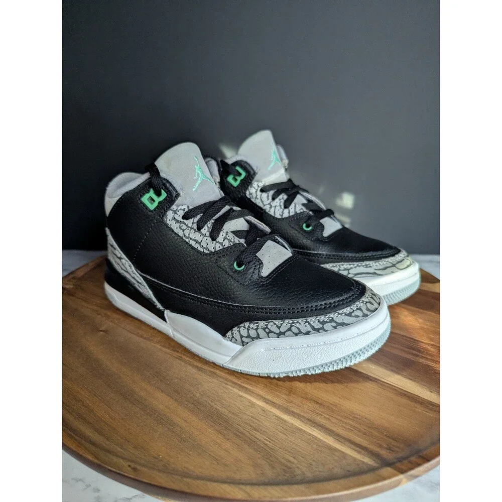 Nike Air Jordan 3 PS Green Glow Black Grey Dm0966 031 Size 1.5Y